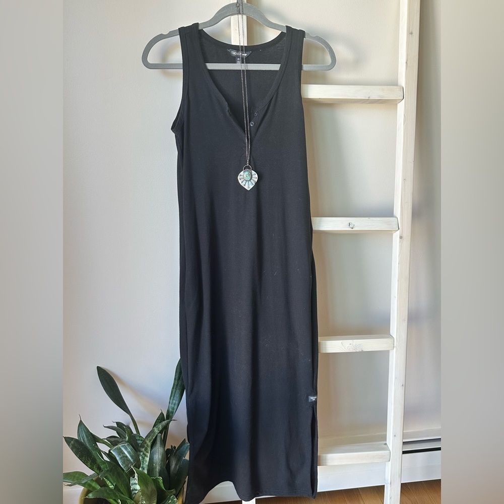 Black midi dress